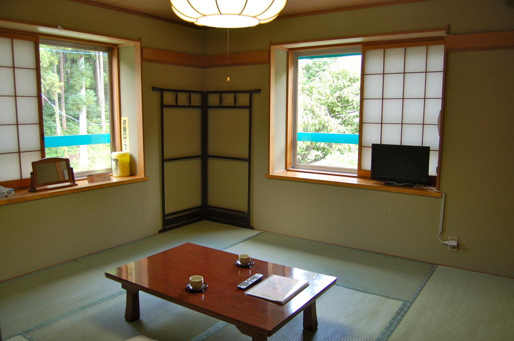 Onsen Pension Hanasakiyama Minakami Exterior foto